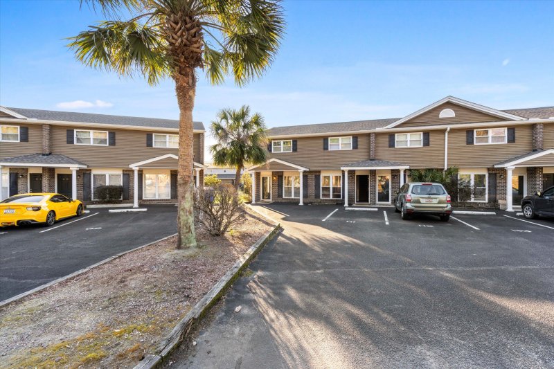 Property image 3 at 1860 Mepkin Road H1, Charleston, SC 29407