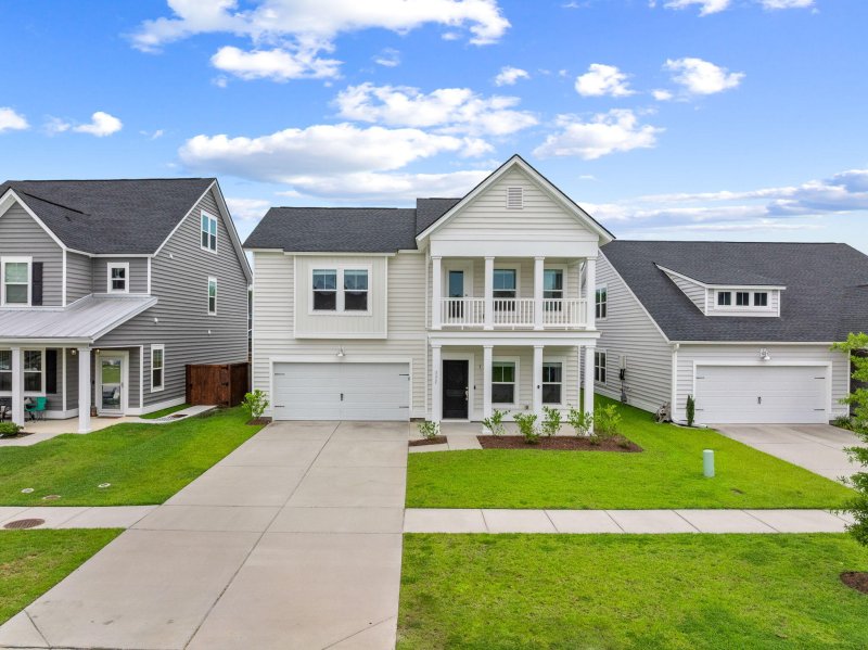 Property image 2 of 111 Haverhill Street in Cane Bay Plantation, Summerville, SC 29486