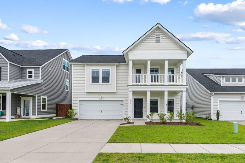 Property image 3 of 111 Haverhill Street in Cane Bay Plantation, Summerville, SC 29486