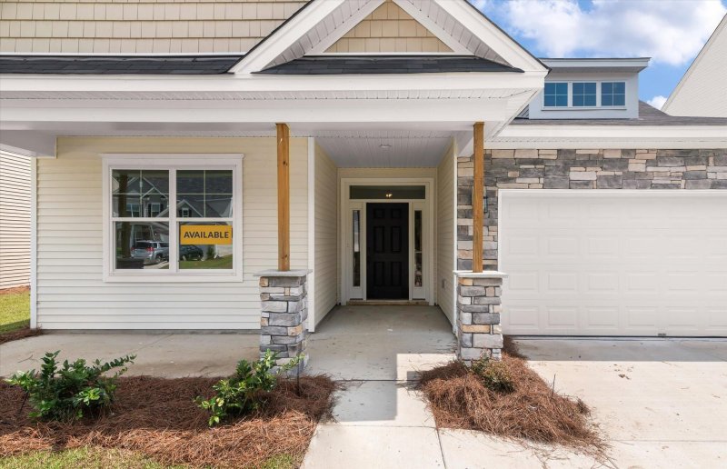 Property image 2 at 326 Blue Oak Drive, Moncks Corner, SC 29461