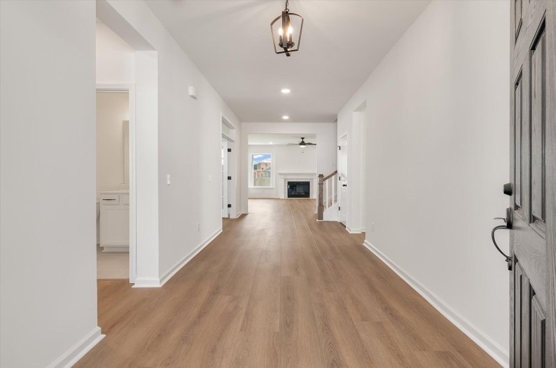 Property image 4 at 326 Blue Oak Drive, Moncks Corner, SC 29461