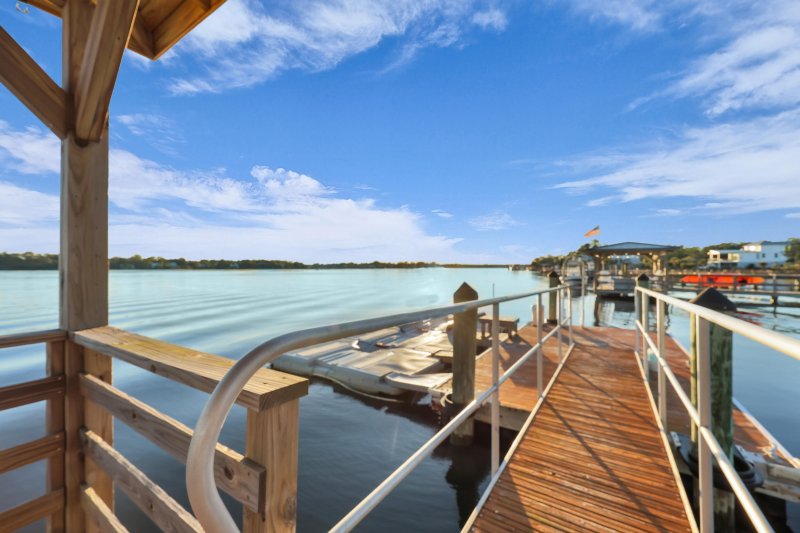 Property image 2 of 4586 Cape Island Drive in Paradise Island, Awendaw, SC 29429