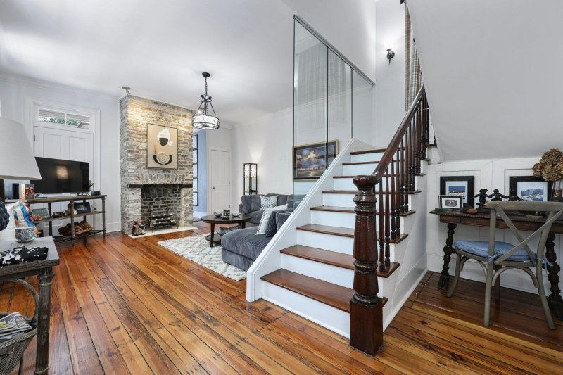 Property image 4 of 99 Logan Street in Harleston Village, Charleston, SC 29401