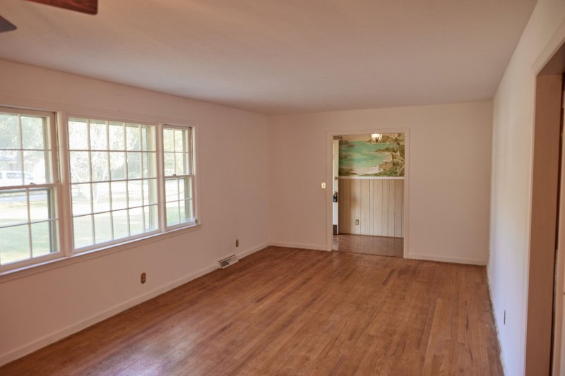 Property image 2 at 2431 Trent Street, Charleston, SC 29414