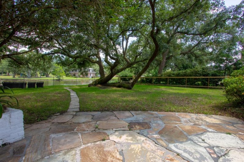 Property image 4 at 830 Sheldon Road, Charleston, SC 29407