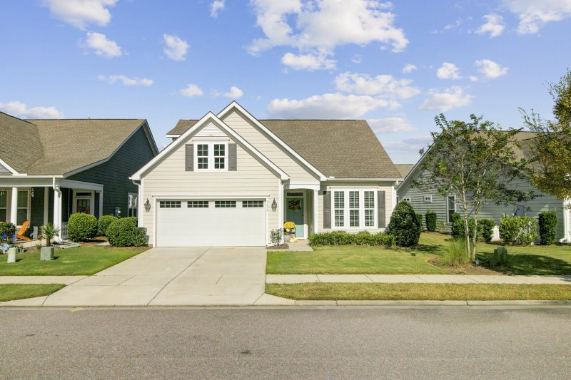 Property image 2 of 3139 Cross Vine Lane in The Ponds, Summerville, SC 29483