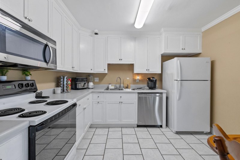 Property image 2 of 7837 Sandida Court in Fireside, North Charleston, SC 29418