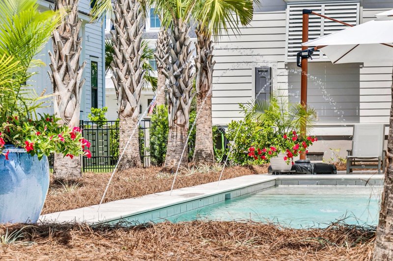 Property image 2 at 3813 Summerton Street, Mount Pleasant, SC 29466