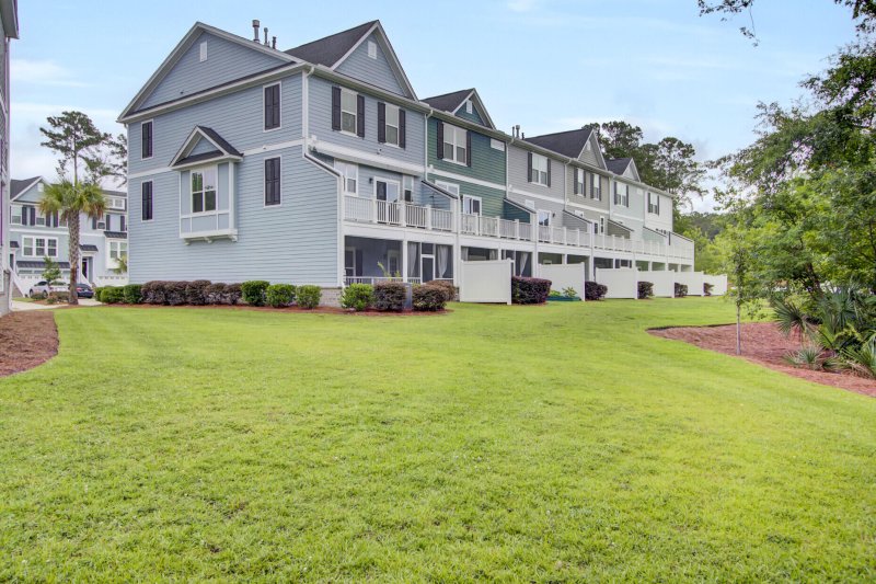 1550 Moss Spring Road