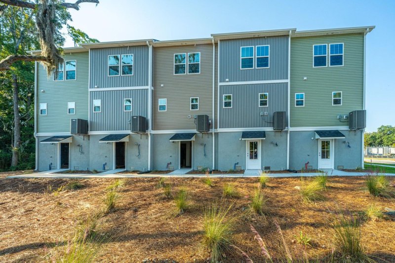 Property image 3 at 211 Cache Court, Charleston, SC 29414