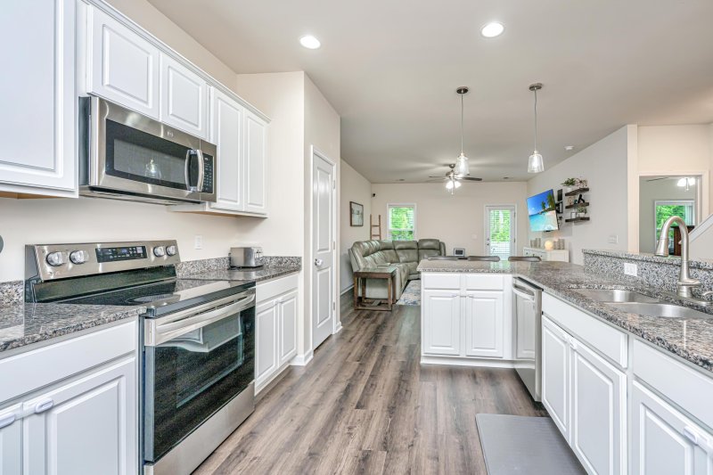 Property image 3 of 141 Clydesdale Circle in Mackey Farms, Summerville, SC 29486