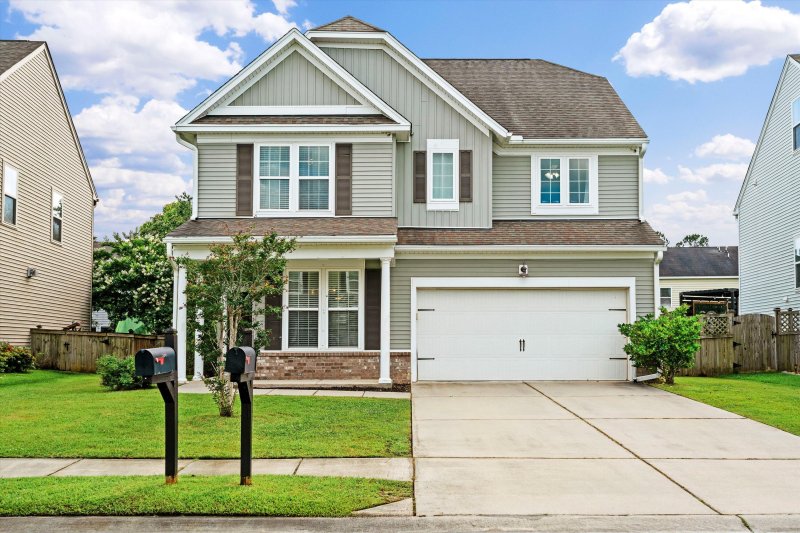 Property image 2 of 535 Crossland Drive in Foxbank Plantation, Moncks Corner, SC 29461