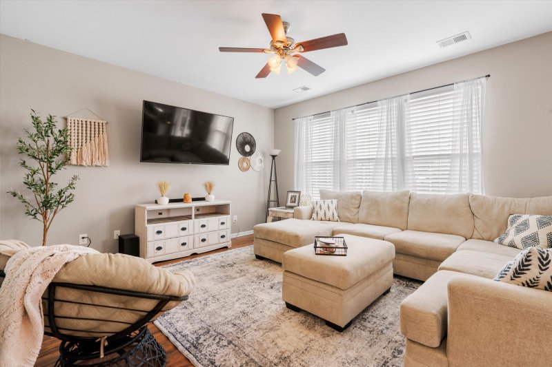 Property image 3 of 535 Crossland Drive in Foxbank Plantation, Moncks Corner, SC 29461