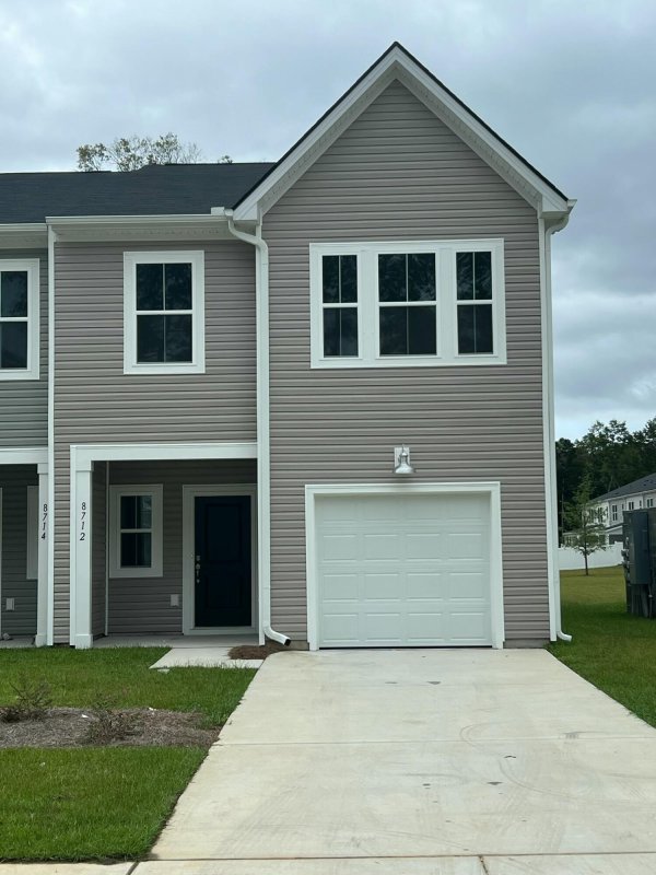 8712 Silver Perch Lane