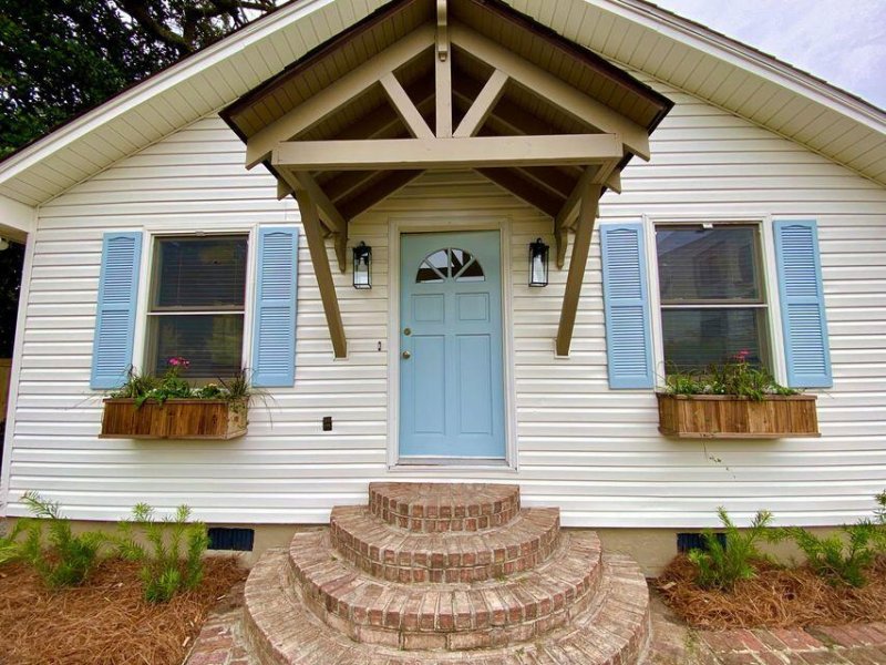 421 Venning Street A