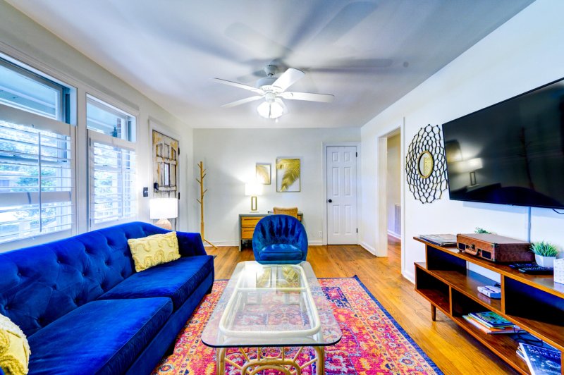 Property image 5 of 5277 Hartford Circle in Park Circle, North Charleston, SC 29405