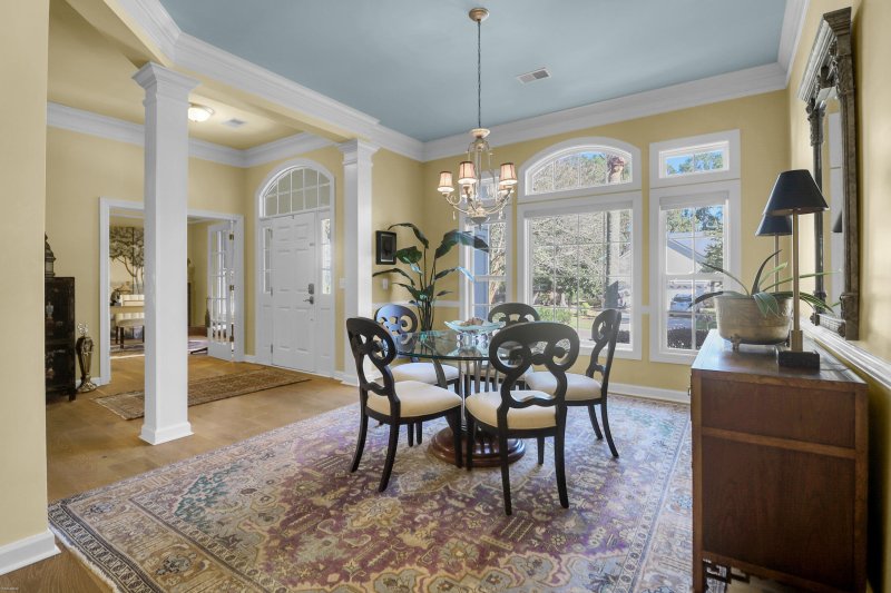 Property image 5 of 1596 Oakhurst Drive in Rivertowne Country Club, Mount Pleasant, SC 29466