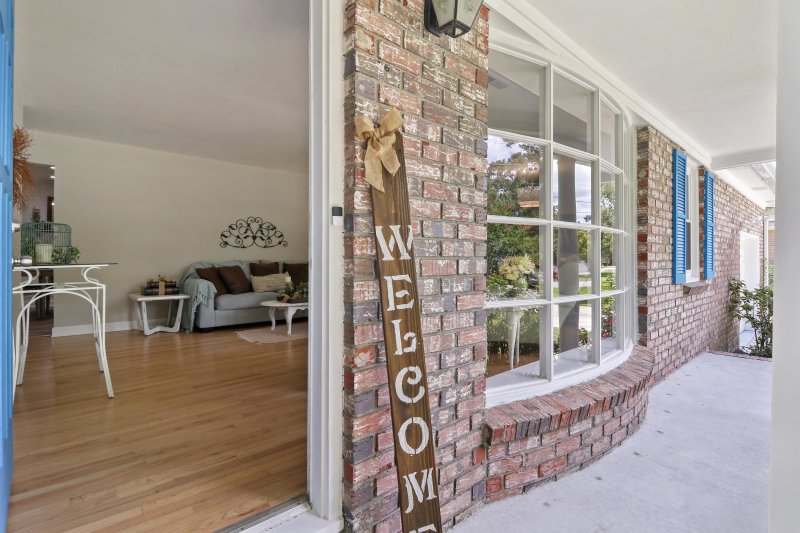 Property image 4 at 2425 Spring Garden Street, Charleston, SC 29414