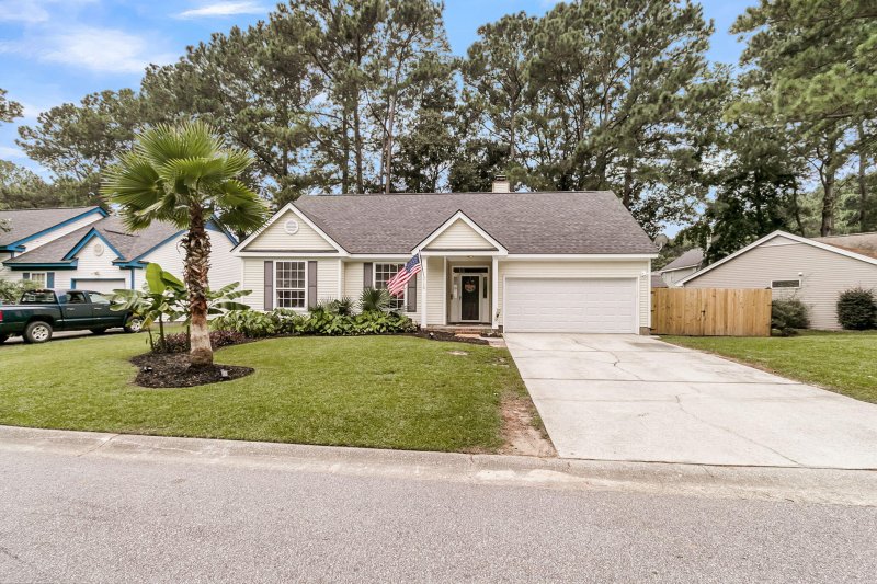 Property image 2 at 713 Alwyn Boulevard, Summerville, SC 29485