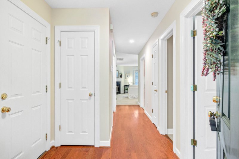 Property image 4 of 128 Garden Grove Drive in Bridges of Summerville, Summerville, SC 29485