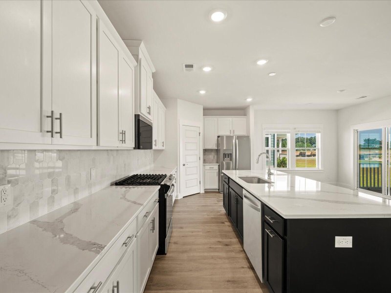 Property image 4 of 104 Indigo Cove Boulevard in Cane Bay Plantation, Summerville, SC 29486