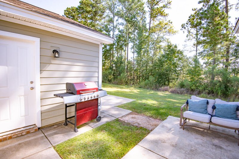 Property image 4 of 421 Stoneleigh Lane in Foxbank Plantation, Moncks Corner, SC 29461