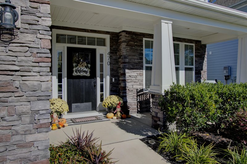 Property image 3 of 470 Coopers Hawk Drive in The Ponds, Summerville, SC 29483