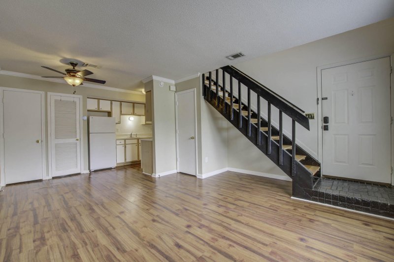 2494 Etiwan Avenue F7