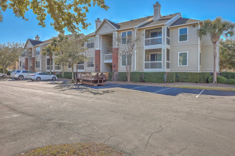 Property image 2 at 1600 Long Grove Drive 914, Mount Pleasant, SC 29466