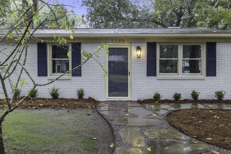Property image 2 of 1146 Brigantine Drive in Lighthouse Point, Charleston, SC 29412