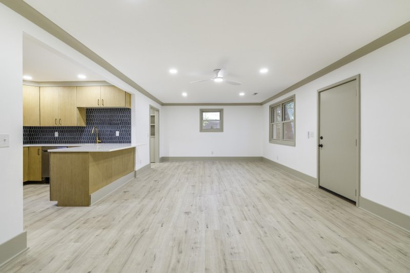 Property image 5 of 1146 Brigantine Drive in Lighthouse Point, Charleston, SC 29412