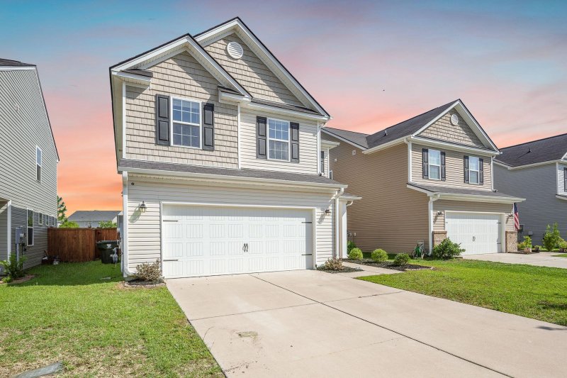 Property image 3 of 743 Redbud Lane in Cane Bay Plantation, Summerville, SC 29486