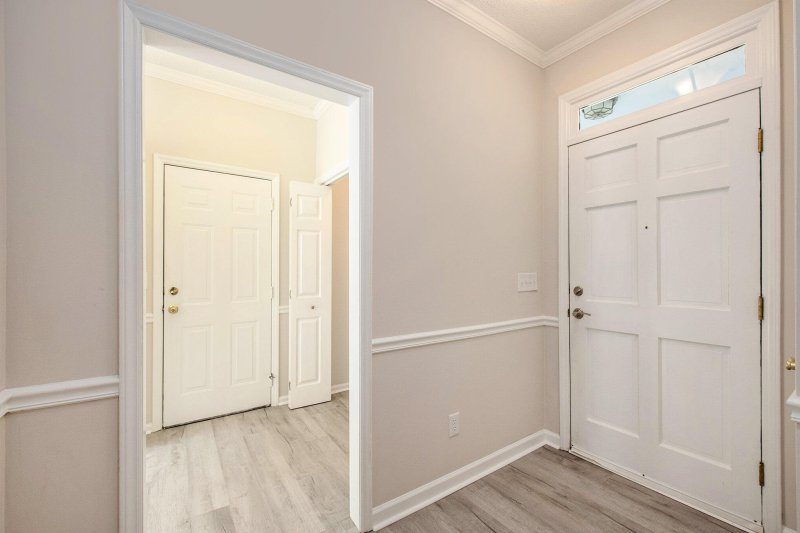 Property image 4 of 9123 Delancey Circle in Elms of Charleston, North Charleston, SC 29406