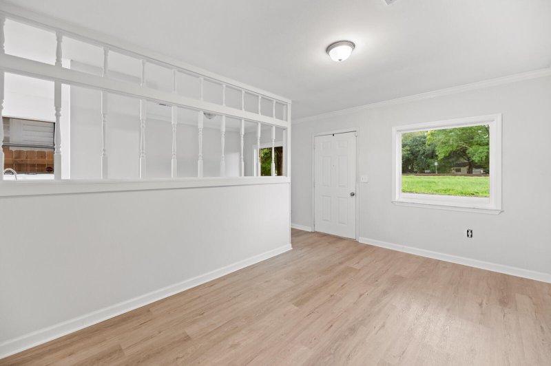 Property image 2 of 4928 Gaynor Avenue in Ferndale, North Charleston, SC 29405