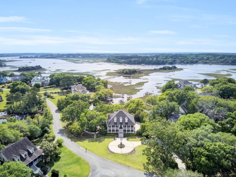 Property image 4 of 3984 Gift Boulevard in Gift Plantation, Johns Island, SC 29455