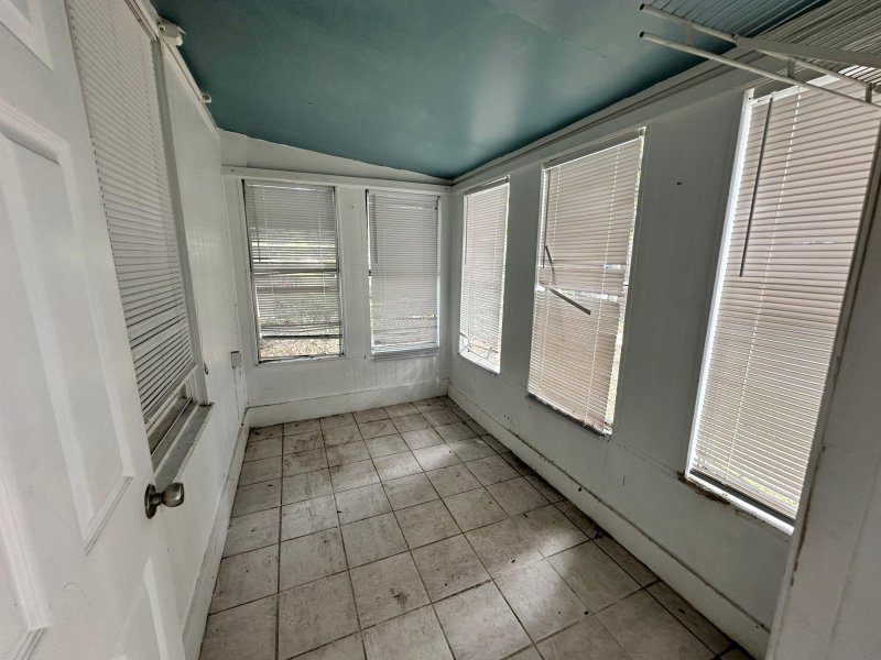 Property image 5 at 2390 Cambridge Avenue, North Charleston, SC 29405