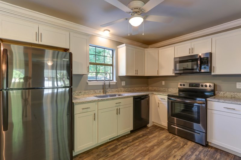 Property image 2 at 1118 Bonnie Lane, Mount Pleasant, SC 29464