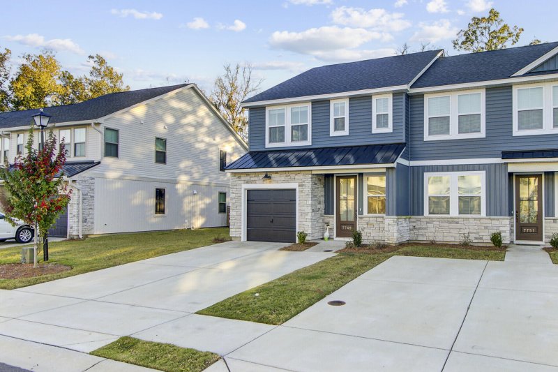 Property image 2 of 7749 Park Gate Drive in The Park at Rivers Edge, North Charleston, SC 29418