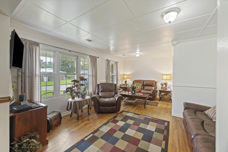 Property image 5 of 212 Columbia Drive in College Park, Ladson, SC 29456
