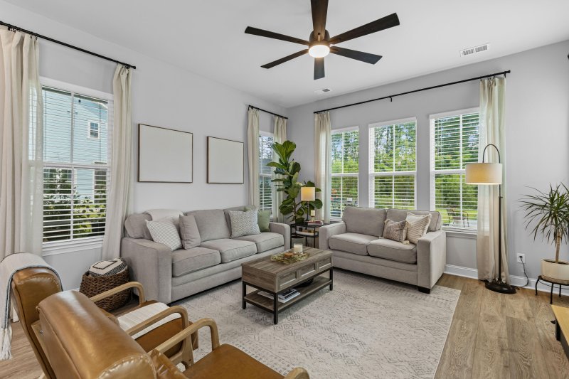 Property image 3 of 385 Woodgate Way in Summers Corner, Summerville, SC 29485