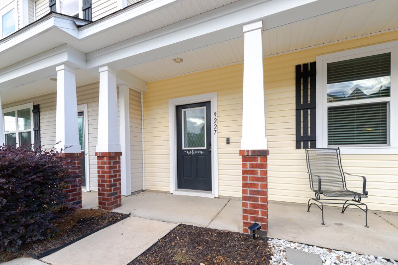 Property image 5 of 9227 Southern Oak Lane in Tranquil Hill Plantation, Ladson, SC 29456