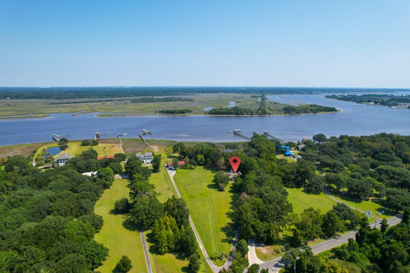 Property image 5 of 935 River Road in Johns Island, Johns Island, SC 29455