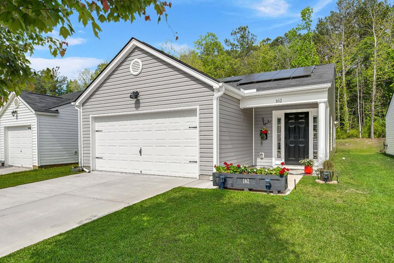 Property image 2 at 162 Keaton Brook Dr, Summerville, SC 29485