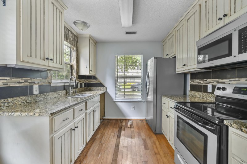 Property image 4 at 1861 Beechwood Road, Charleston, SC 29414