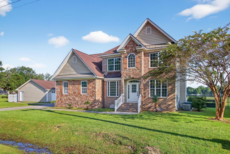 Property image 2 at 1713 Pimlico Boulevard, Moncks Corner, SC 29461