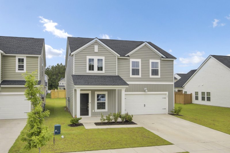 Property image 3 of 105 Oast Lane in Summers Corner, Summerville, SC 29485