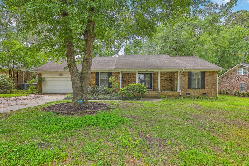 Quail Arbor, Summerville Community