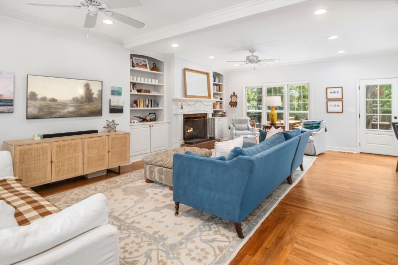 Property image 3 at 2067 Middleburg Lane, Mount Pleasant, SC 29464