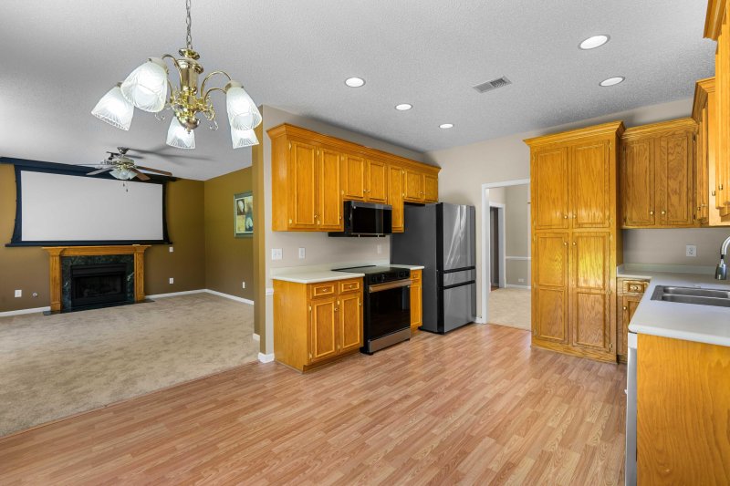 Property image 5 of 8752 Evangeline Drive in Cedar Grove, North Charleston, SC 29420
