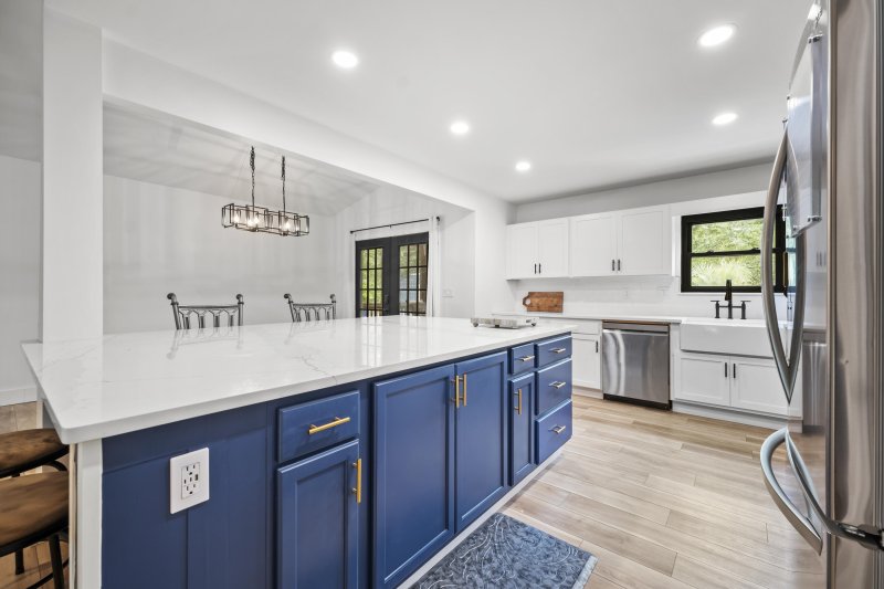 Property image 4 at 518 Woodward Boulevard, Summerville, SC 29483